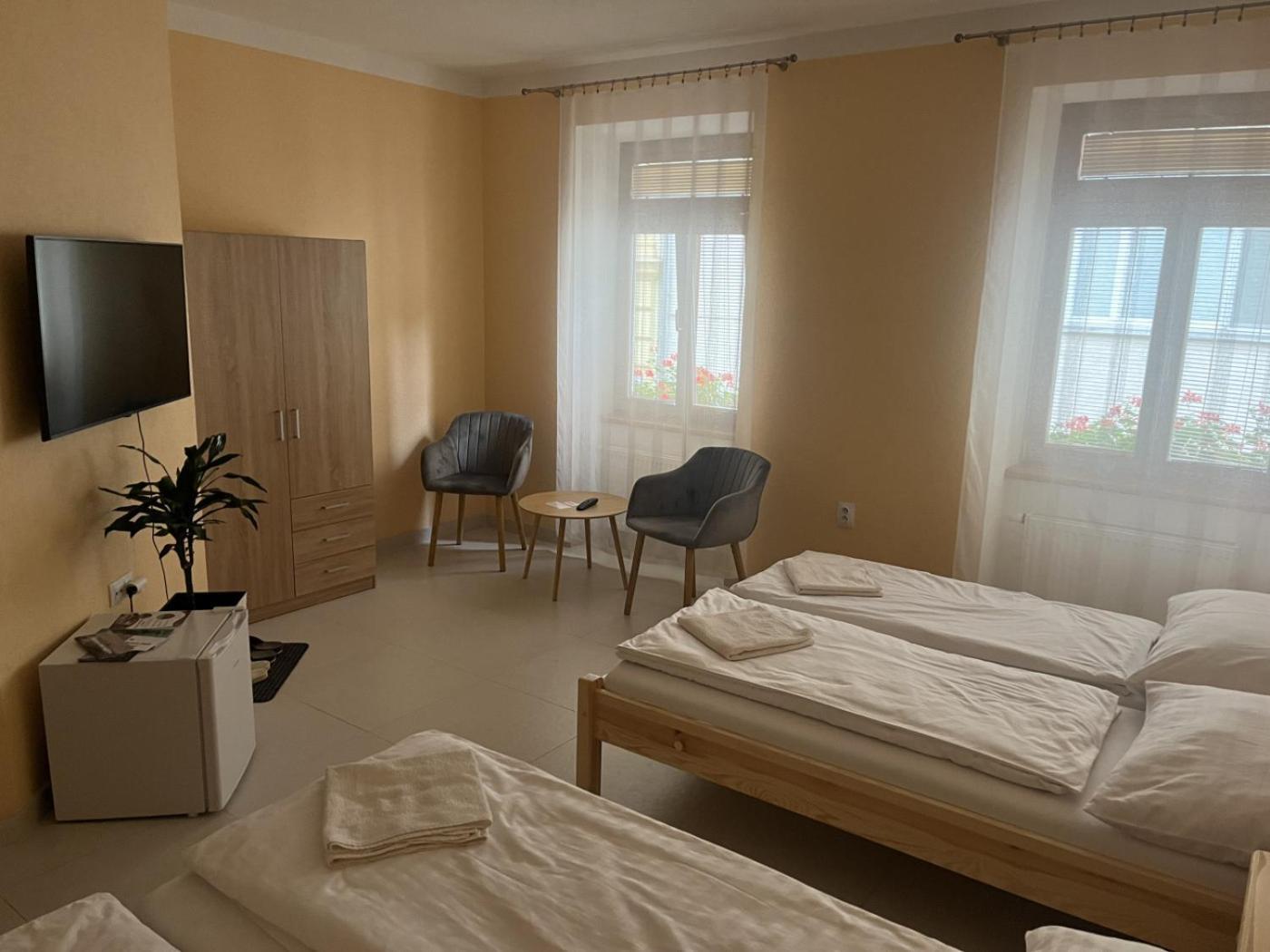 Bed and Breakfast Vt6 House & Restaurant Znojmo Exterior foto