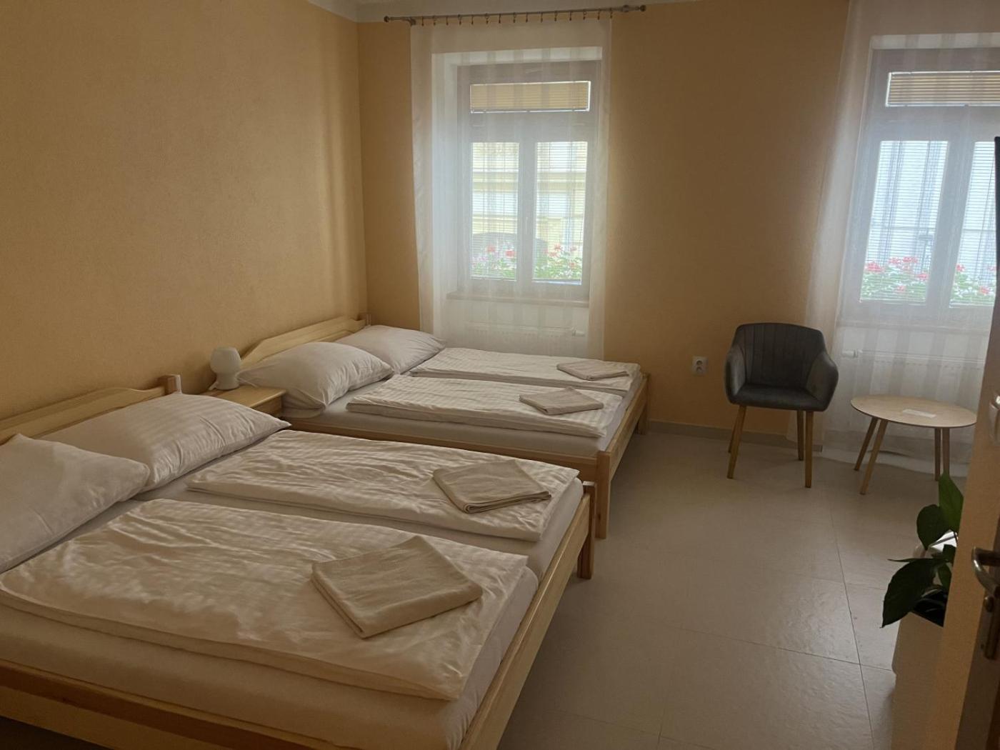 Bed and Breakfast Vt6 House & Restaurant Znojmo Exterior foto